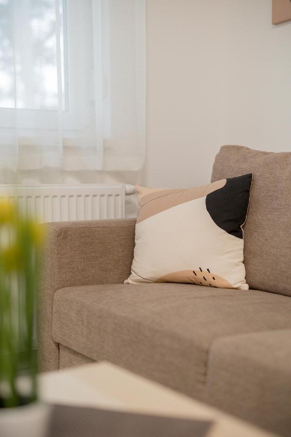 Leda Apartmanok By Bltn Siófok Exteriér fotografie