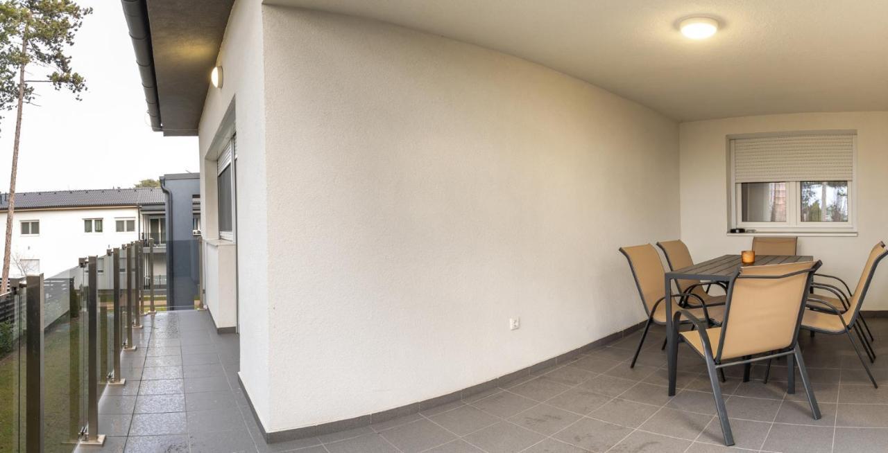 Leda Apartmanok By Bltn Siófok Exteriér fotografie